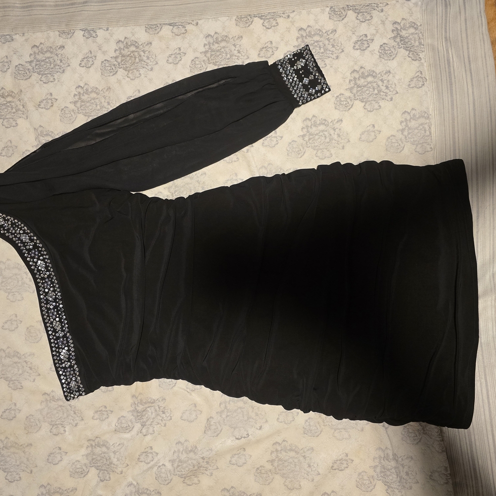 Finesse Elegant Black Attire